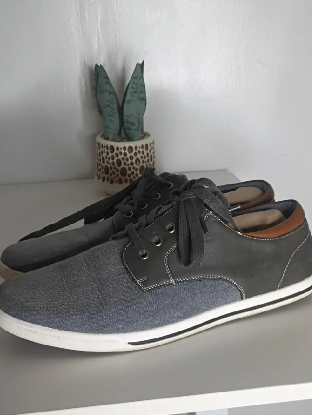 Bruno Marc Men’s Denim Lace-Up Sneakers in Gray with Black Trim 9.5